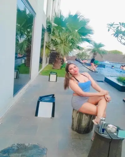 Escort Chinsurah Magra